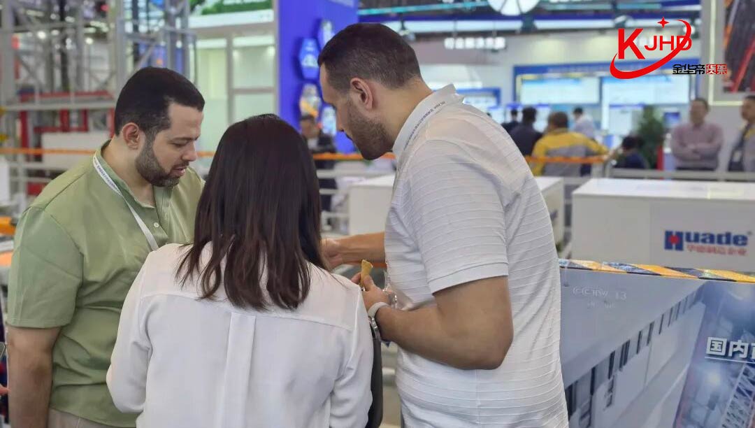 معارض الخدمات اللوجستية الاحترافية الخارجية: معرض لوجي مات (ألمانيا)، معرض مودكس (الولايات المتحدة الأمريكية)، معارض المستودعات الأوروبية